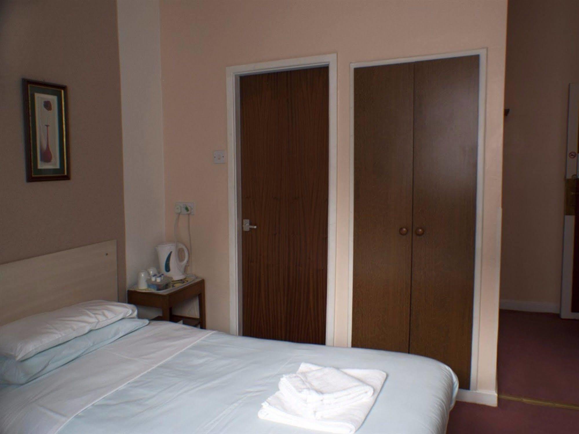 The Highfield Private Hotel Μπλάκπουλ Εξωτερικό φωτογραφία