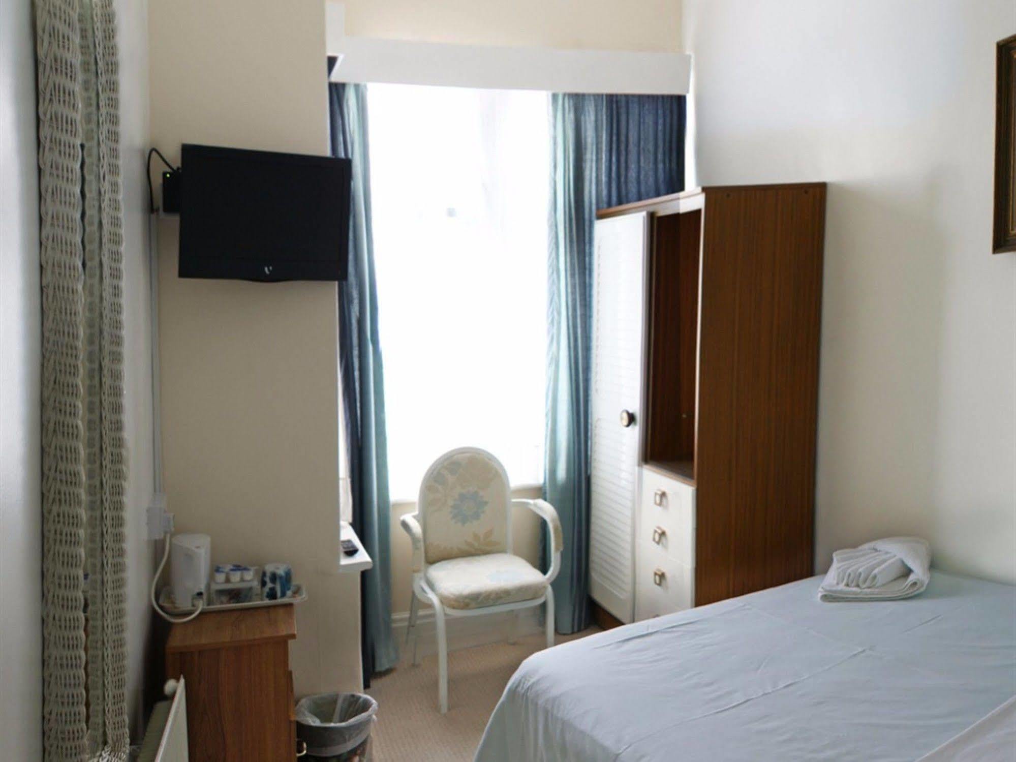 The Highfield Private Hotel Μπλάκπουλ Εξωτερικό φωτογραφία